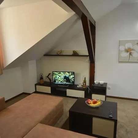 Apartment Diamond Es Lux